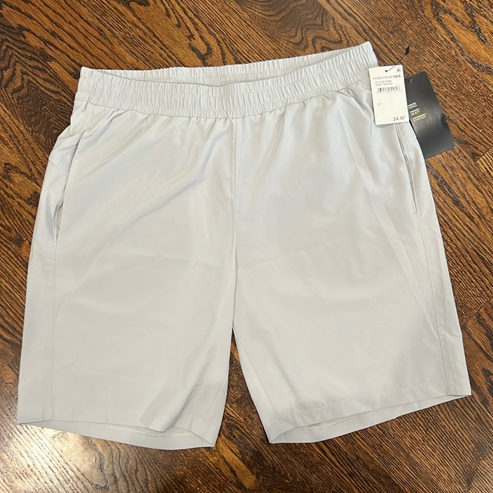 NWT Zella steel grey Performance Shorts